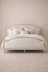 Regal Queen Margrethe Bed
